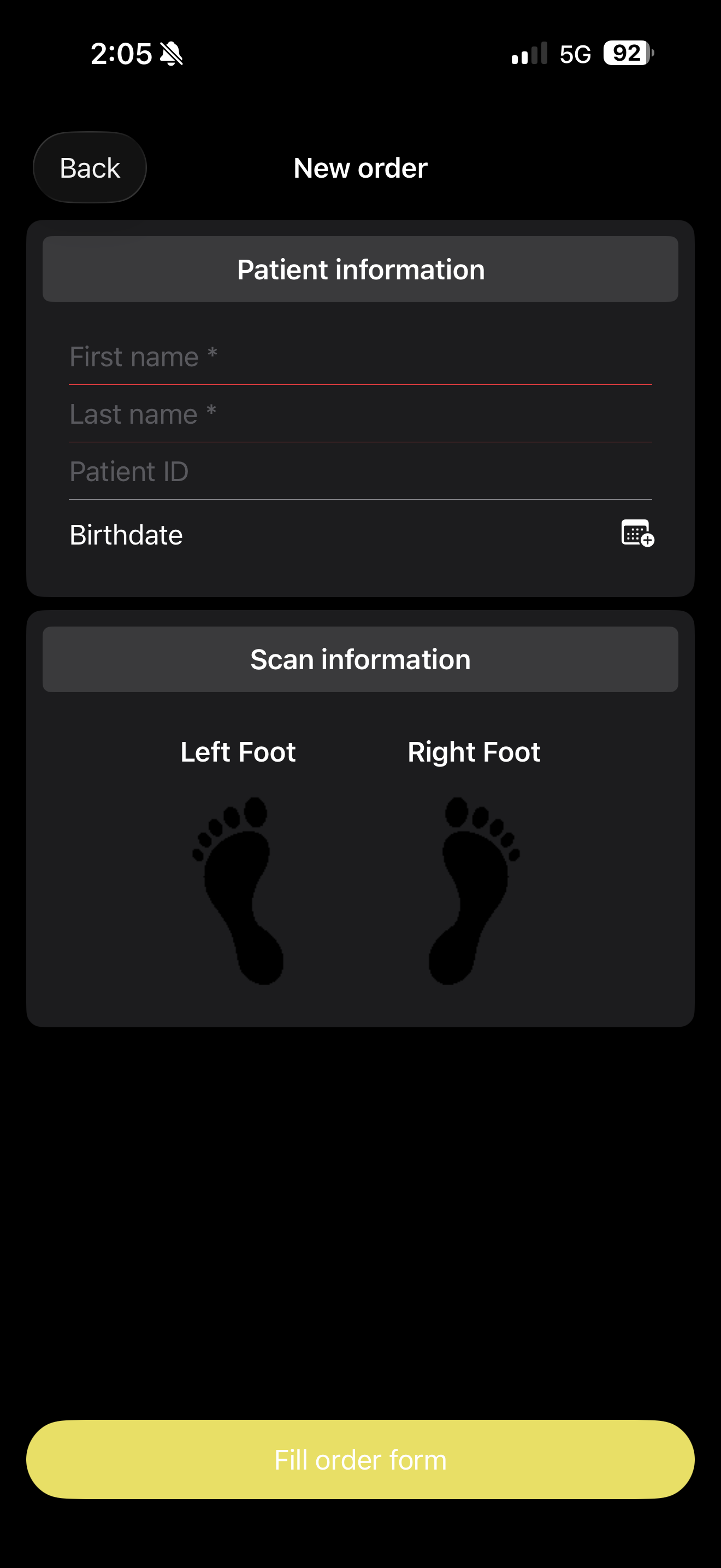 Podform3D Connect new order screen showing required first name and last name fields, optional patient ID and birthdate fields, and left and right foot scan choices